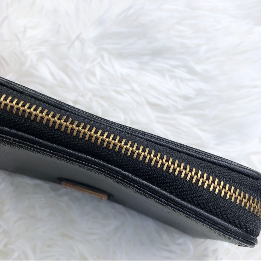 Aldo Black Zip Up Wallet - Picture 4 of 12
